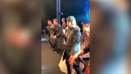 Hrithik Roshan flaunts his dance moves at a wedding