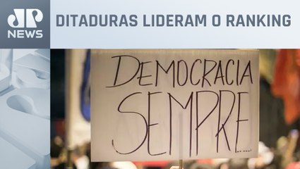 Níveis globais que medem a democracia caíram em 2022