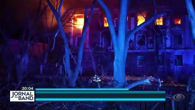 Cidades ucranianas bombardeadas e dezenas de mortos 01/05/2023 09:50:56