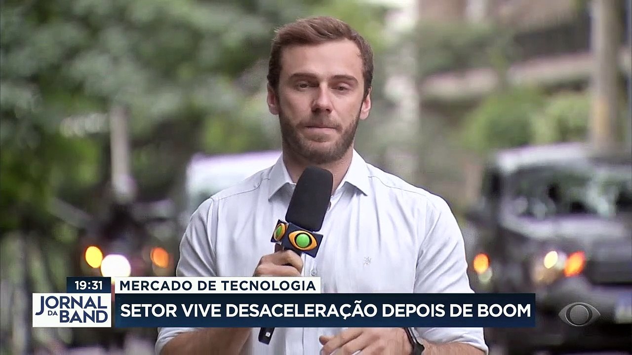 Setor de Tecnologia vive desaceleração depois de boom 01/05/2023 09:56:08