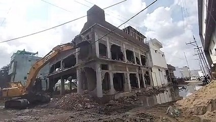 नगर निगम की कार्यवाही पालदा उद्योग नगर में