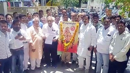 Demand for FIR against Dhirendra Shastri