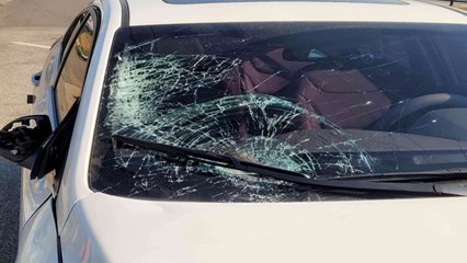 대낮 음주차량, 길 가던 40대 부부 덮쳐...부인 사망 / YTN