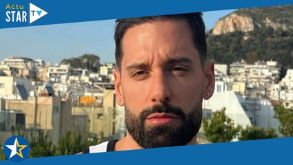 "Ne jamais apprendre des leçons du passé" : Hugo Manos dévoile les coulisses de ses vacances en Grèc