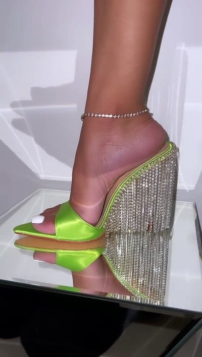 S p e e c h l e s s ✨ #sparkle #diamante #heels #birthdayheels #birthdayoutfit #fyp #SIMMIGIRL