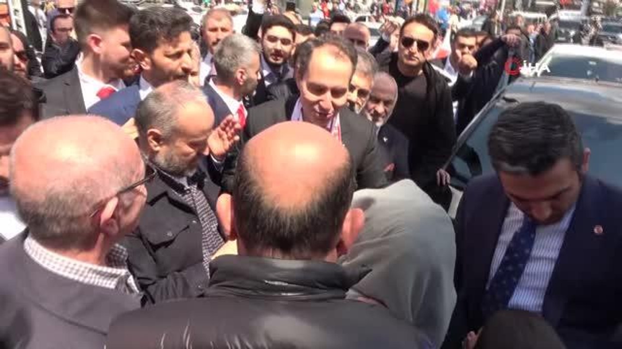 Fatih Erbakan'dan Ümraniyeli vatandaşlara: "Bir oy Erdoğan'a bir oy Yeniden Refah'a" çağrısı