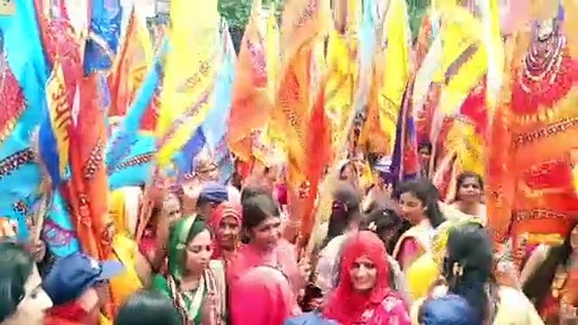 खाटू श्याम बाबा का एकादशी पर किया भव्य शृंगार, निकाली शोभायात्रा, भजनों पर झूमे भक्तजन, देखे वीडियों