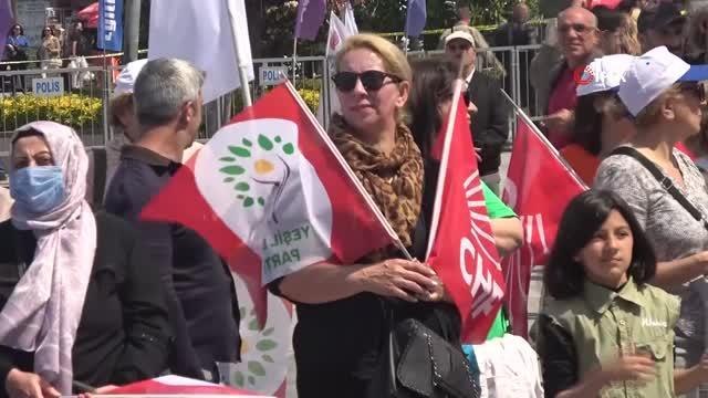CHP ve HDP, 1 Mayıs'ı Yalova'da kol kola kutladı