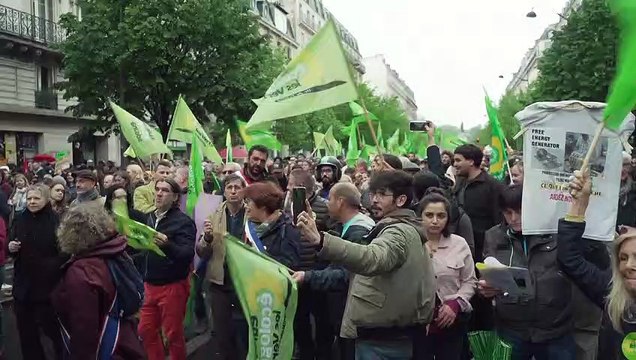 França tem 1º de maio de protestos contra reforma da Previdência