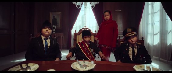 Lomba Sihir - Nirrrlaba (Official Music Video)