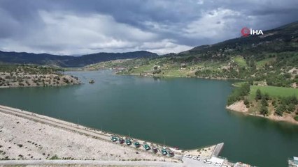 Depremin vurduğu çiftçilere barajlar can suyu olacak