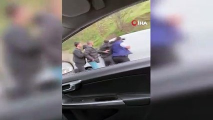 İstanbul'da trafikte yumruklu ve sopalı kavga