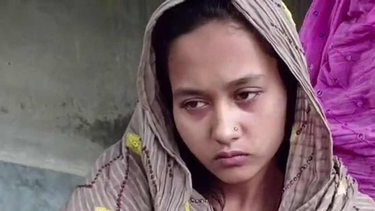 ডোমকল: স্বামীর মৃত্যুর পরেও ,স্ত্রীর কাছে জীবিত আছে স্বামী কীভাবে ?