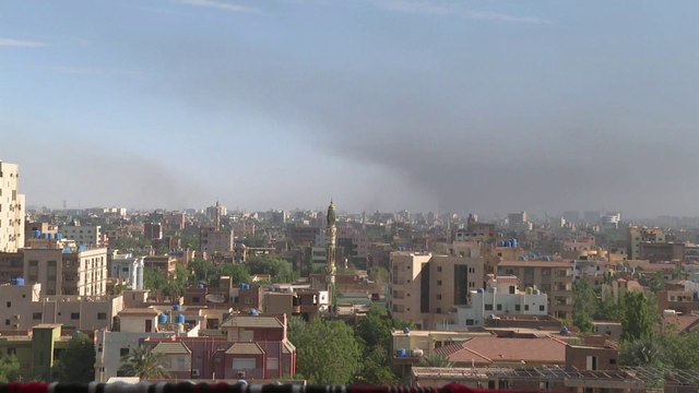 كل المستشفيات العامة في #الخرطوم توقفت عن العمل ...نقابة أطباء #السودان لـ #العربية: الحل الوحيد للوضع الإنساني هو وقف القتال #الخرطوم