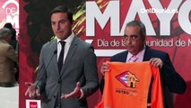 Lobato (PSOE) acude al Dos de Mayo con el alcalde de San Fernando para exigir 