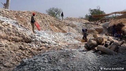 Gold mining in Senegal: A harsh way to make a living