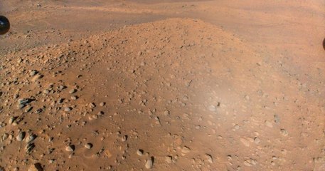 Un hélicoptère de la NASA capture une image magnifique de la planète Mars