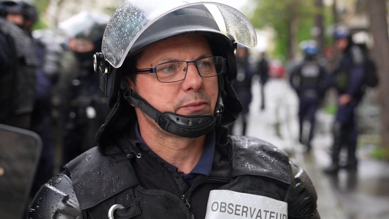 "la règle c’est de contenir les black blocs, les casseurs, sans être trop présent", Jérôme Durain