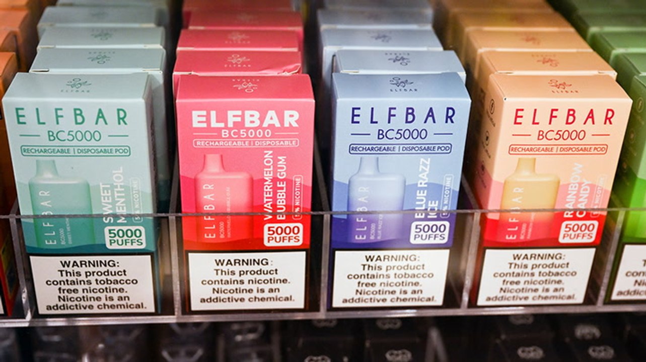 Australia announces ban on recreational vaping to try and curb teenage use