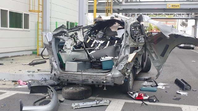 경북 구미 공장에서 차량 내 수소 폭발...5명 경상 / YTN