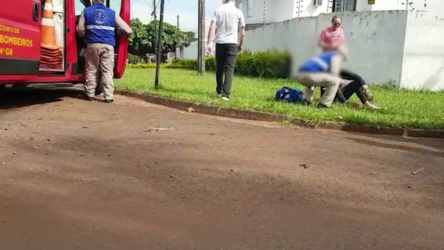 Motociclista tem suspeita de fratura no pé após sofrer acidente no Coqueiral