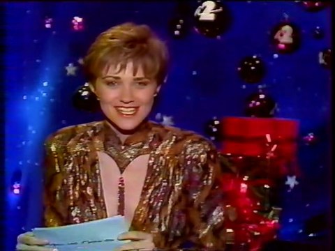 Antenne 2 - 1er Janvier 1990 - C'était Quand (Michel Drucker), speakerine (Valérie Maurice), teaser, pubs, début Etoiles