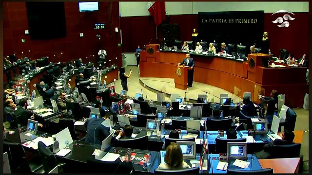 ¡VEAN! ¡Priista ardido por la nacionalización del litio sale pisoteado por morena!