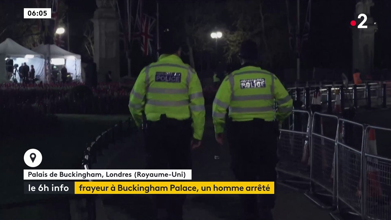 À quelques jours du couronnement du roi Charles III, un individu, suspecté d'être armé, a été arrêté hier soir à proximité de Buckingham Palace