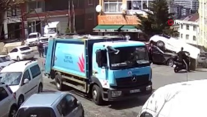 İstanbul'da vatandaşlar minibüsün altında kalan kadın için seferber oldu: O anlar kamerada