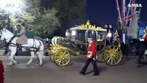 Londra, le prove notturne per la cerimonia di incoronazione di re Carlo III