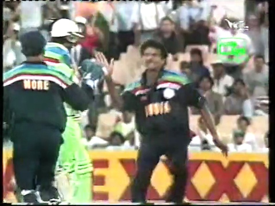 Cricket Lovely song Arun Dias Bandaranayake with Siha Shakthi from Torana Archives