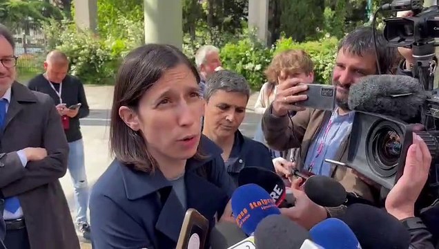 Elly Schlein alla Leopolda: Limitare i contratti a termine e contrastare i salari bassi