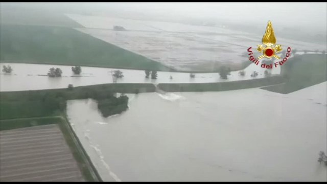 Maltempo in Emilia Romagna: fiumi esondati, centinaia di evacuati