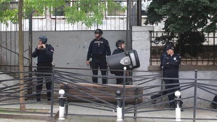 Son Dakika: Sırbistan'da bir öğrenci babasının silahıyla okulu kana buladı: 9 kişi hayatını kaybetti