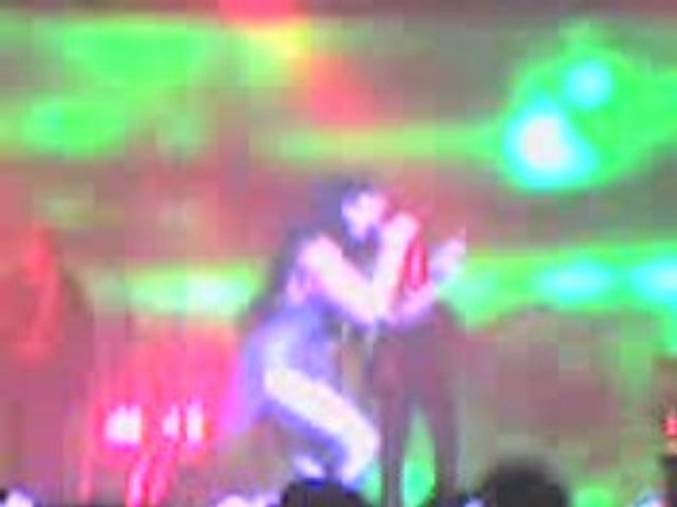 JENIFER MARSEILLE LE 12 MARS 2008 " TOURNER MA PAGE"