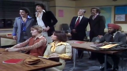 Mind Your Language Season 1 Episode 13   The Examination