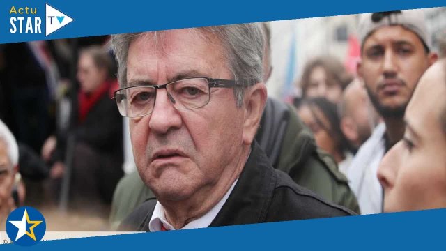 Jean-Luc Mélenchon, sa “provoc” pointée du doigt : “C’est du théâtre !”
