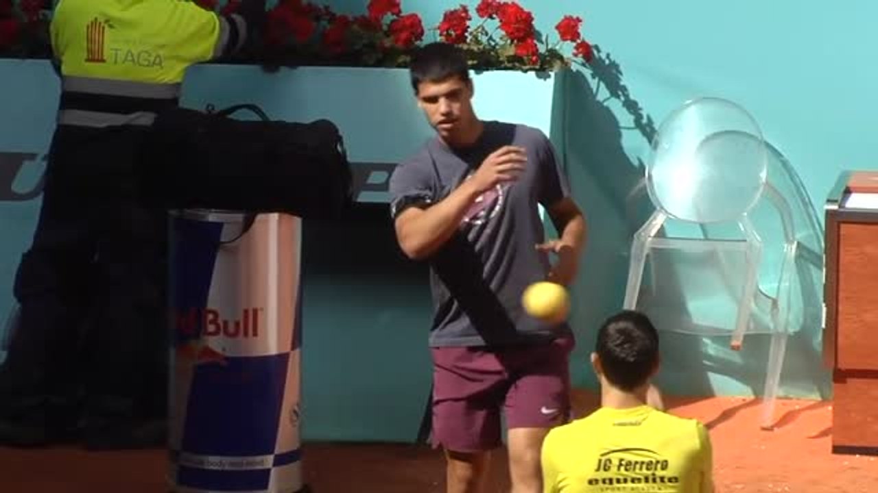 Alcaraz se prepara para su encuentro de cuartos...