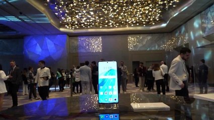 Çinli Honor Firması Türkiye'de Yeni Cep Telefonunu Tanıttı