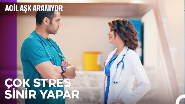 Ayla ve Berzan'ın İlk Tanışması - Acil Aşk Aranıyor