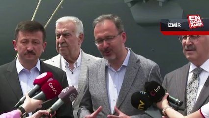 Bakan Kasapoğlu, İzmir'de TCG Anadolu'yu ziyaret etti