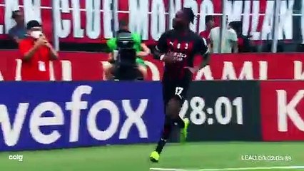 Rafael Leão is Simply Amazing SKILLS IN FOOTBALL 2023