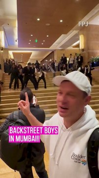 Backstreet Boys In Mumbai | Hotel Staff Welcome Them With A Stunning Dance Performance