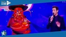 Mask Singer : quel enquêteur-mystère se cache sous le costume du Homard et remplace Michèle Bernier