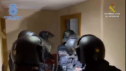 Desmantelada una organización criminal en Madrid que manejaba casi cinco toneladas de hachís y marihuana