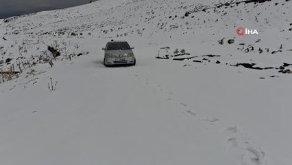 Mayıs ayında kar yolları kapattı