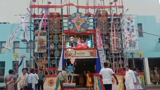 পশ্চিম মেদিনীপুর: অবাক কাণ্ড! এই প্রথম কোথাও নেই মুখ্যমন্ত্রীর ছবি, উঠল প্রশ্ন