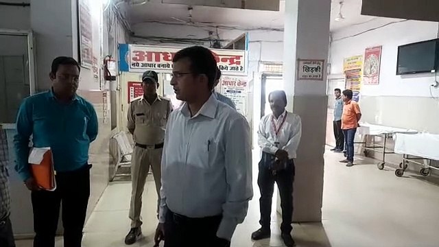 जिला अस्पताल में स्वास्थ्य सेवाओं का कलेक्टर ने लिया जायजा,बेहतर व्यवस्थाएं सुनिश्चित करने के दिए निर्देश