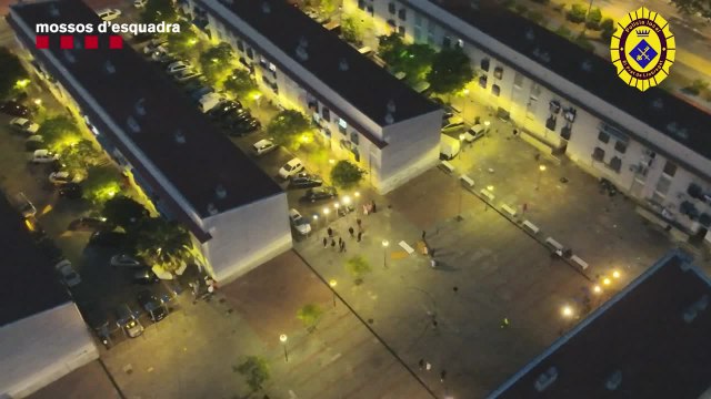 Desmantelada una factoría de marihuana en El Prat de Llobregat