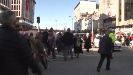 Cumhurbaşkanı Erdoğan'ın açıkladığı yaş çay taban fiyatından vatandaş memnun